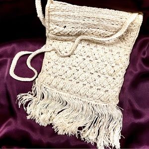 VINTAGE HAND-CROCHETED LINED SHOULDER BAG WITH STRING TASSELS—1970s Country Chic